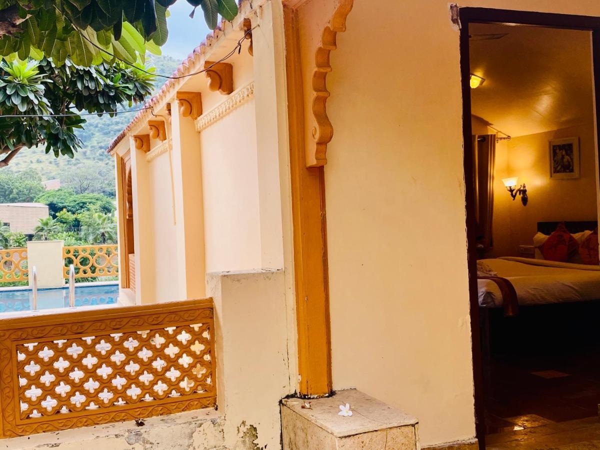 Udai Farmhouse - A Peacefull Riverside 4*