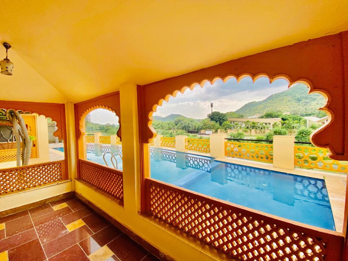 Udai Farmhouse - A Peacefull Riverside