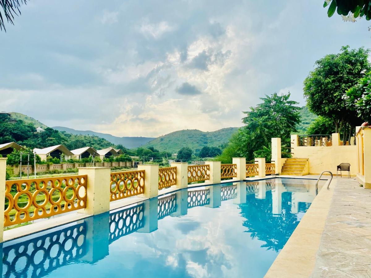Hotel Udai Farmhouse - A Peacefull Riverside Udaipur