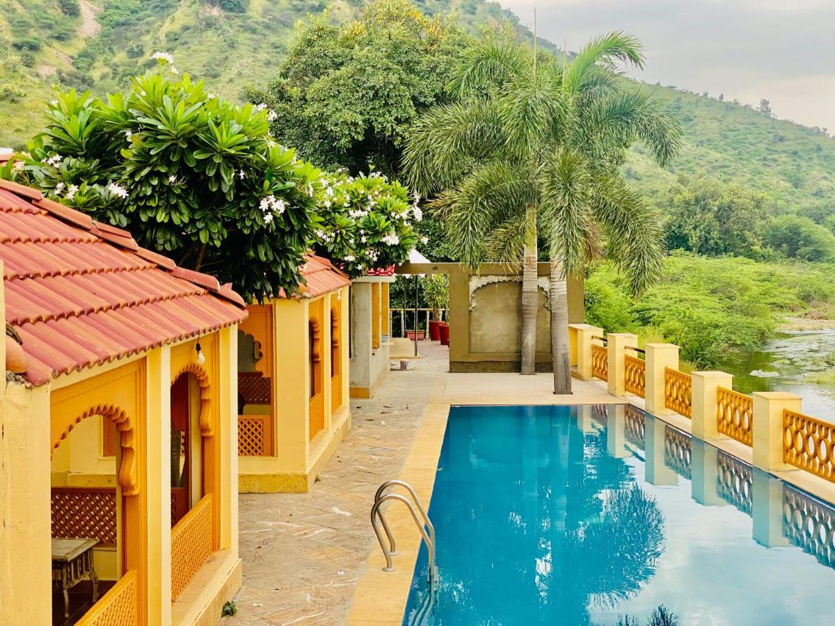 Udai Farmhouse - A Peacefull Riverside 4* Udaipur