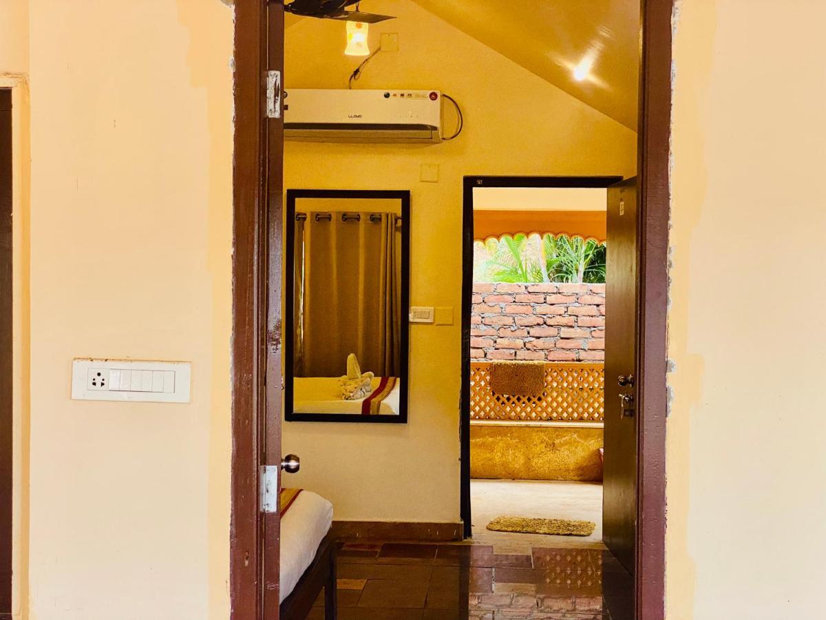 Udai Farmhouse - A Peacefull Riverside